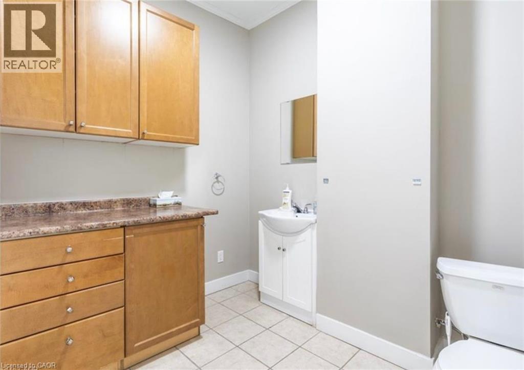 833 E King Street E, Hamilton, Ontario  L8M 1B1 - Photo 23 - 40794010