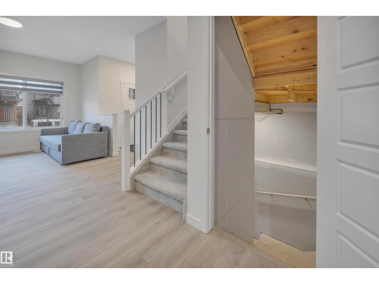 3323 Erlanger Bn Nw, Edmonton, Alberta  T6M 3A6 - Photo 33 - E4466205