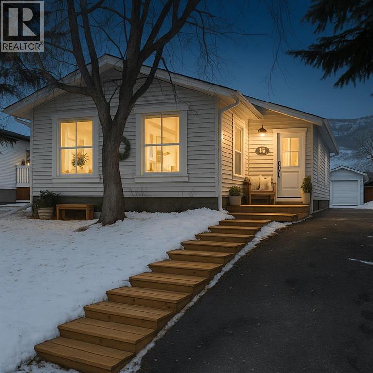 46 Benchlands Drive, Cochrane, Alberta