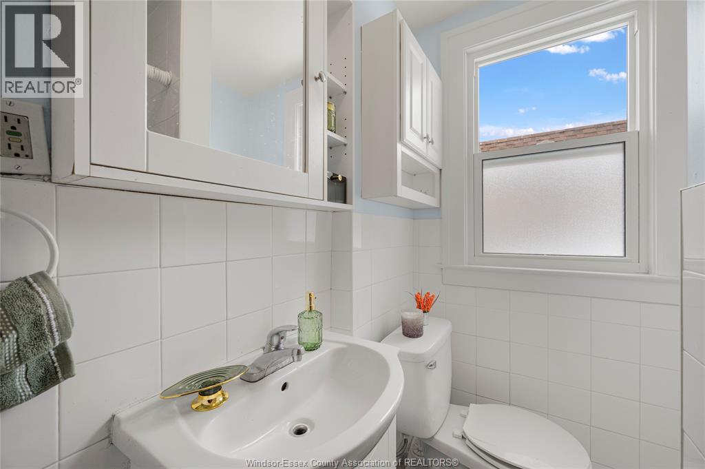 1097 Moy Avenue, Windsor, Ontario N9A 2P2 - Photo 29 - 25031700