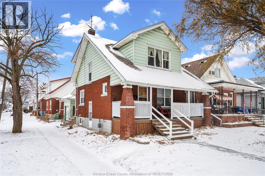 1097 Moy Avenue, Windsor, Ontario N9A 2P2 - Photo 3 - 25031700