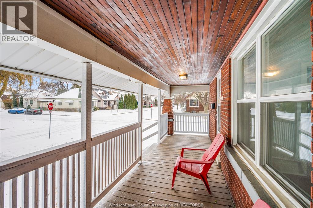 1097 Moy Avenue, Windsor, Ontario N9A 2P2 - Photo 9 - 25031700