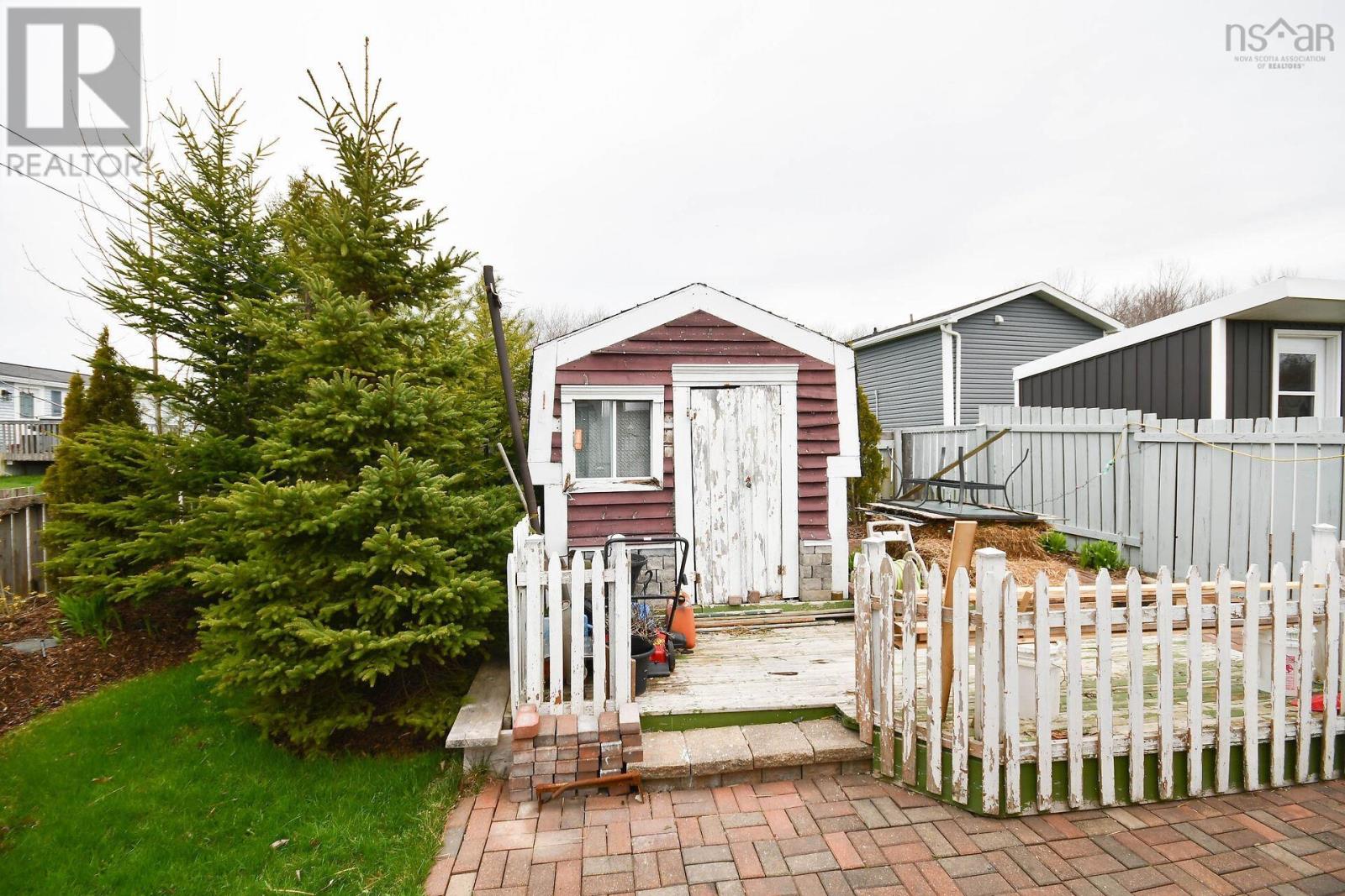 286 Parklane Drive, Lower Sackville, Nova Scotia  B4C 2X5 - Photo 31 - 202525015