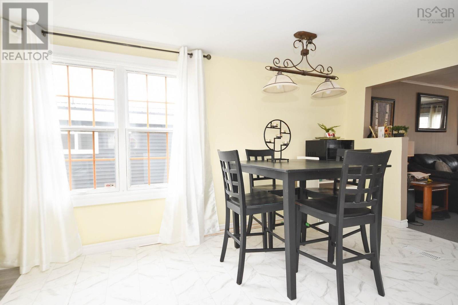 286 Parklane Drive, Lower Sackville, Nova Scotia  B4C 2X5 - Photo 16 - 202525015