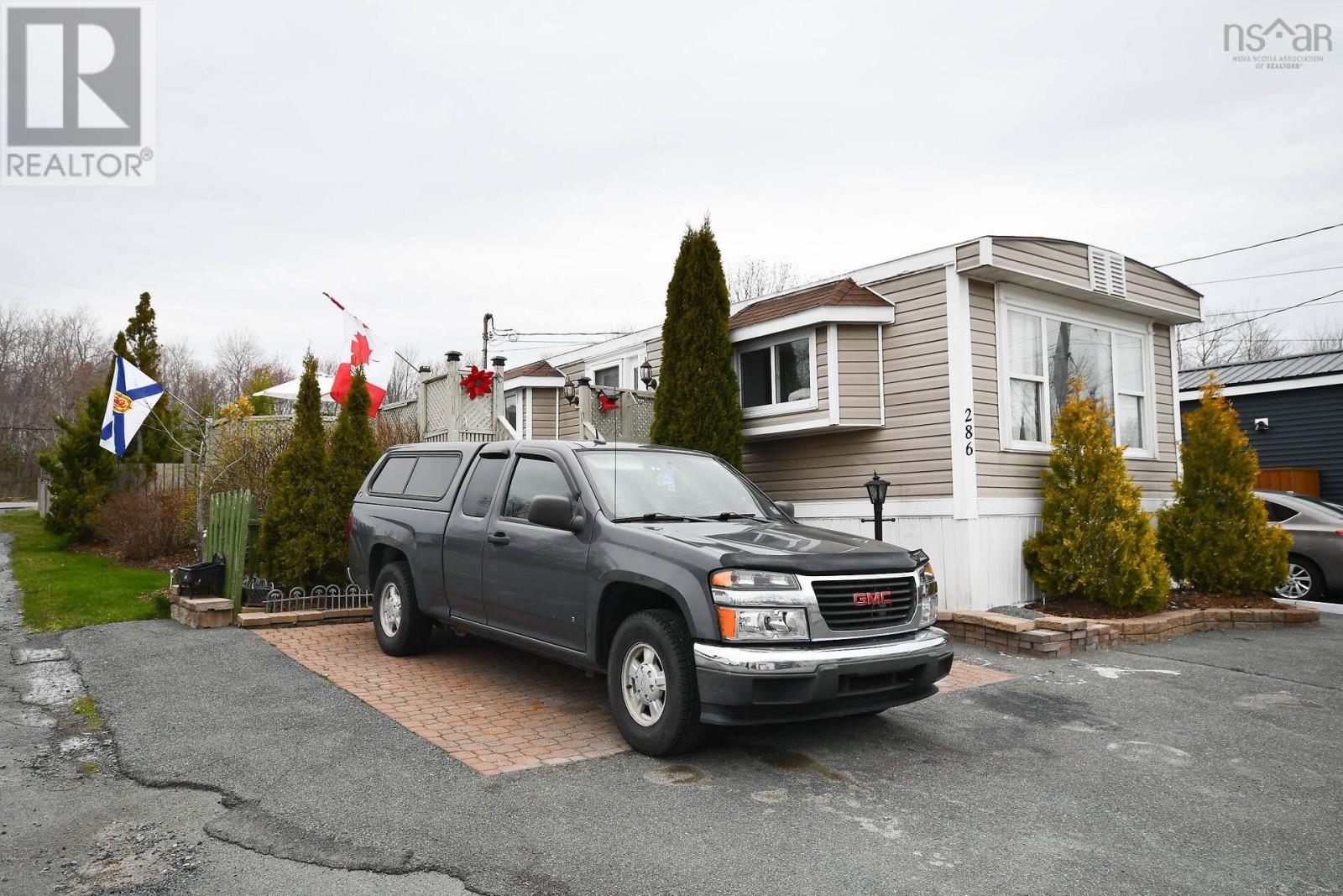 286 Parklane Drive, Lower Sackville, Nova Scotia  B4C 2X5 - Photo 3 - 202525015