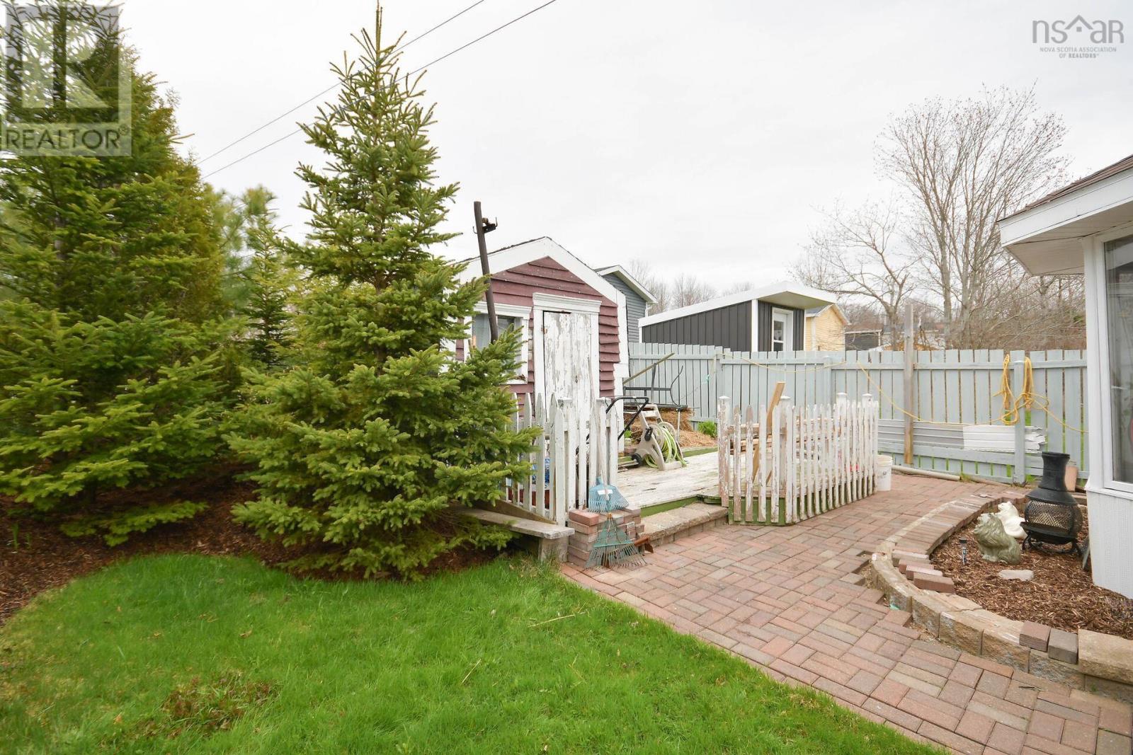 286 Parklane Drive, Lower Sackville, Nova Scotia  B4C 2X5 - Photo 32 - 202525015