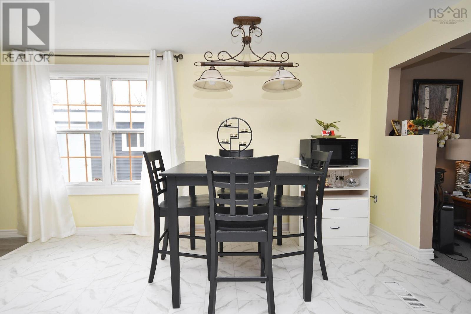 286 Parklane Drive, Lower Sackville, Nova Scotia  B4C 2X5 - Photo 17 - 202525015