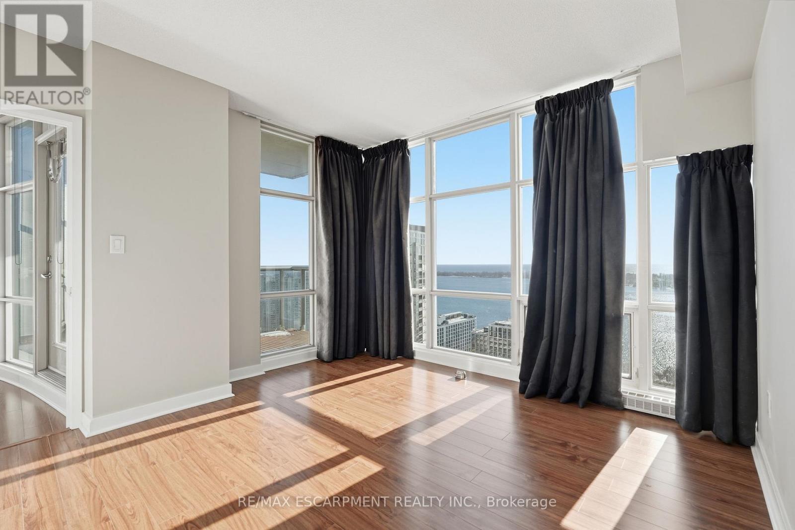 4009 - 10 Navy Wharf Court, Toronto, Ontario  M5V 3V2 - Photo 22 - C12634436