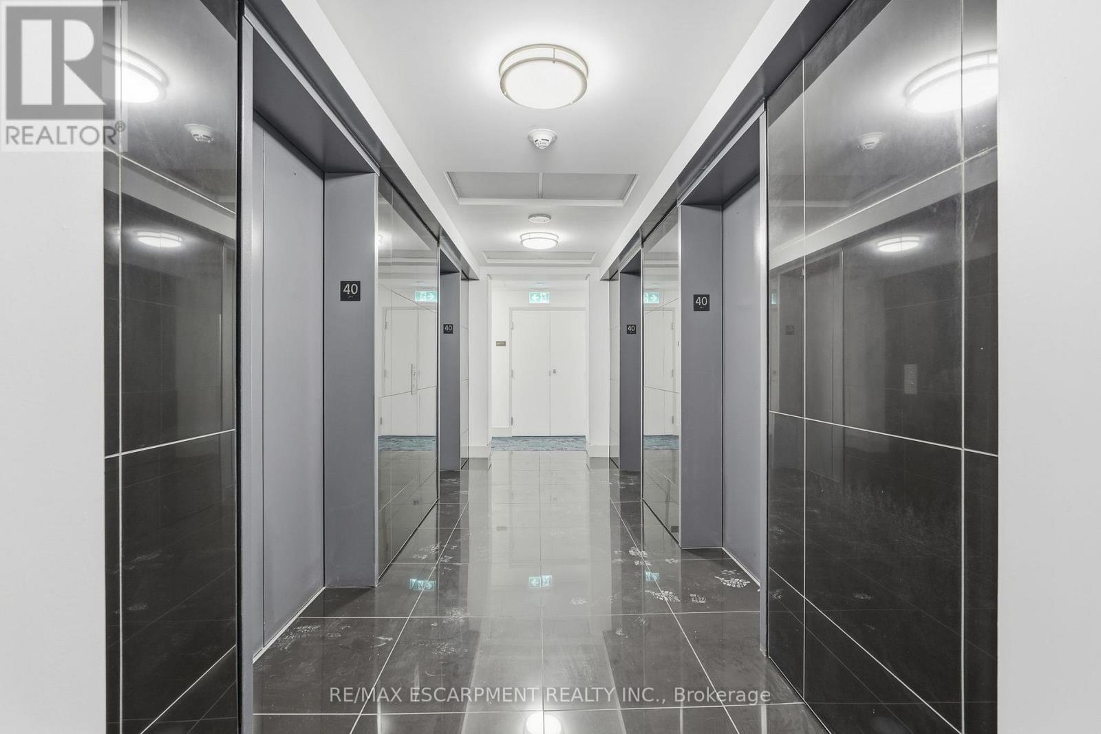 4009 - 10 Navy Wharf Court, Toronto, Ontario  M5V 3V2 - Photo 3 - C12634436