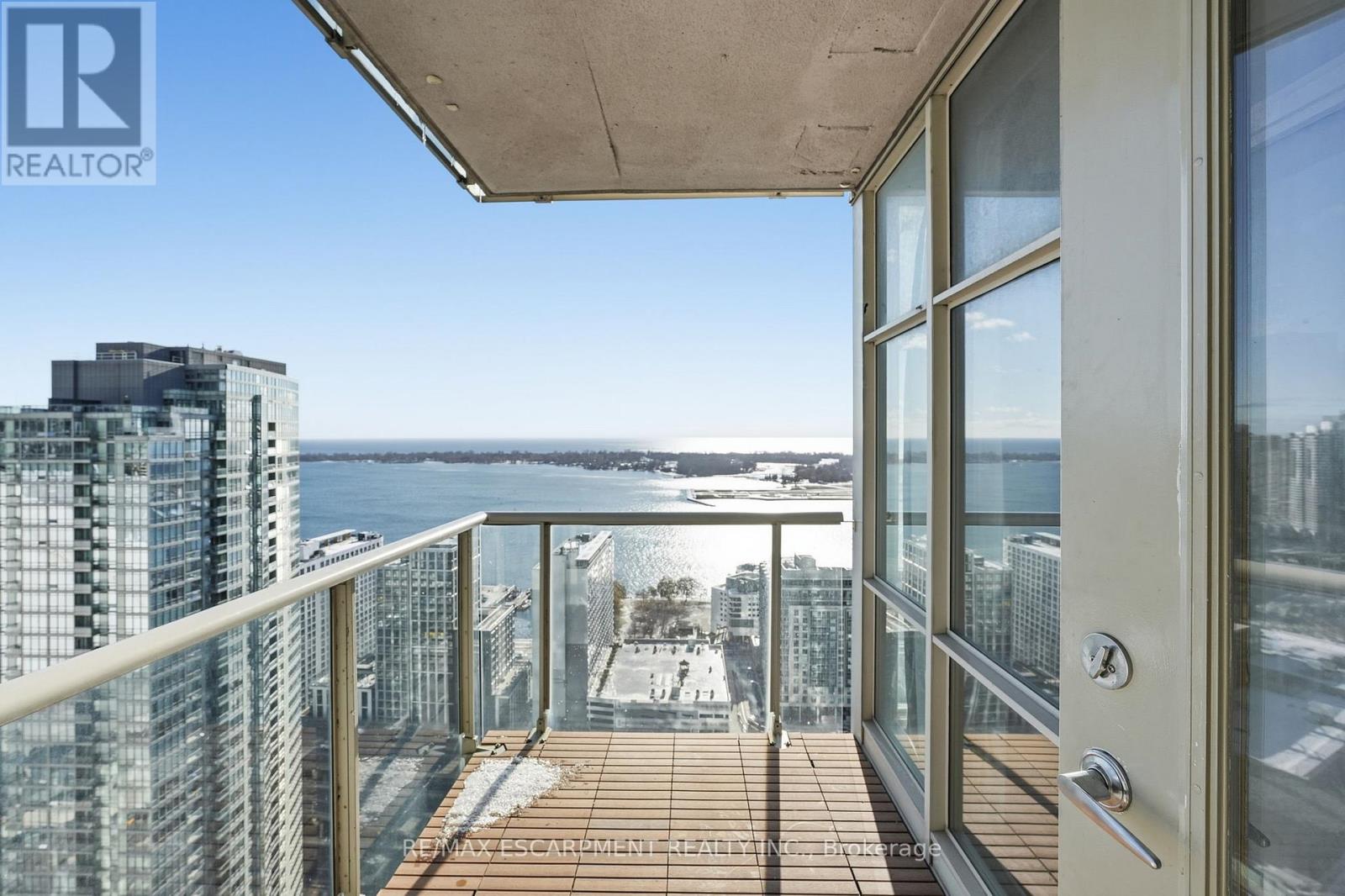 4009 - 10 Navy Wharf Court, Toronto, Ontario  M5V 3V2 - Photo 35 - C12634436