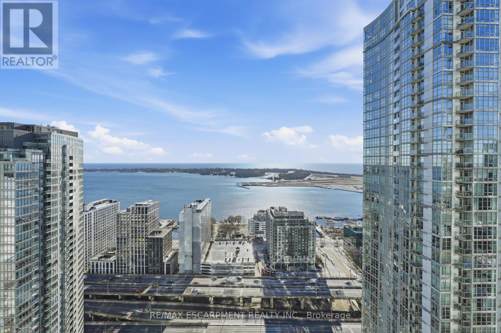 4009 - 10 Navy Wharf Court, Toronto, Ontario  M5V 3V2 - Photo 38 - C12634436