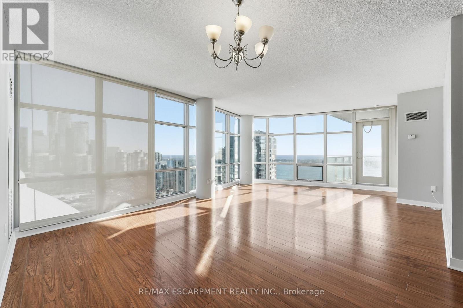 4009 - 10 Navy Wharf Court, Toronto, Ontario  M5V 3V2 - Photo 7 - C12634436