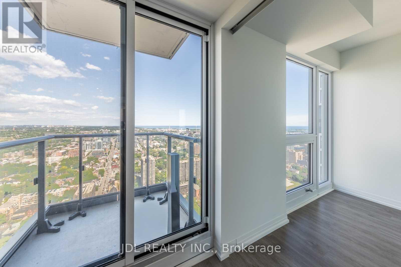 3702 - 251 Jarvis Street, Toronto, Ontario  M5B 0C3 - Photo 3 - C12634454