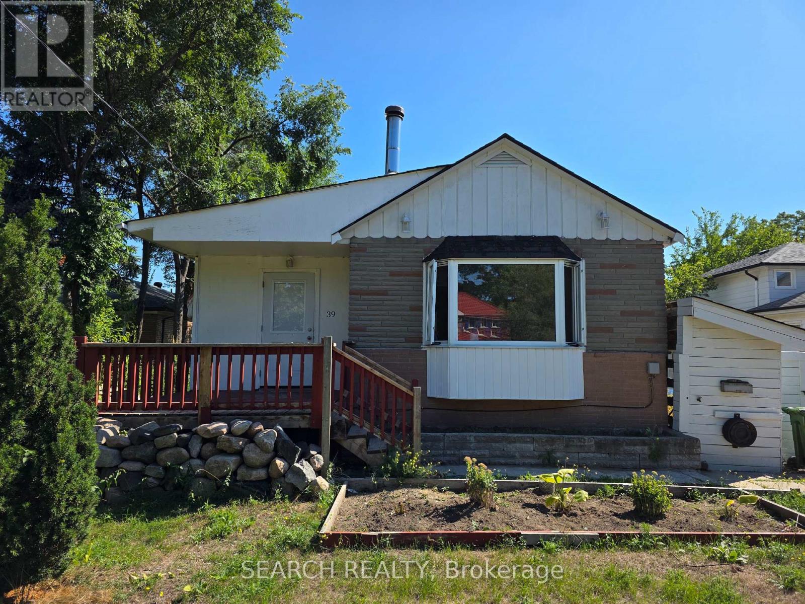 39 RODDA BOULEVARD, Toronto, Ontario