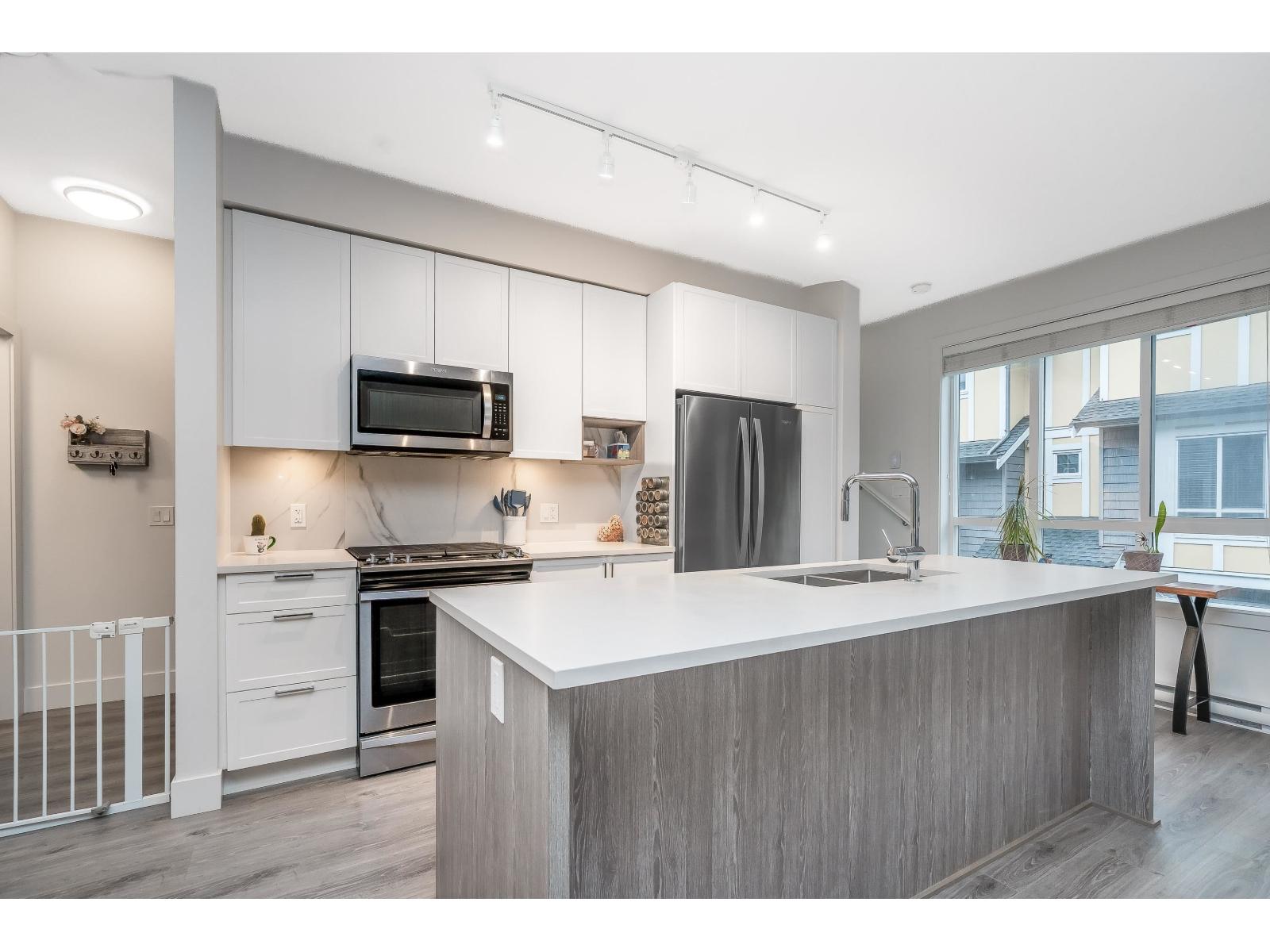 91 9688 162a Street, Surrey, British Columbia  V4N 6V3 - Photo 3 - R3065812