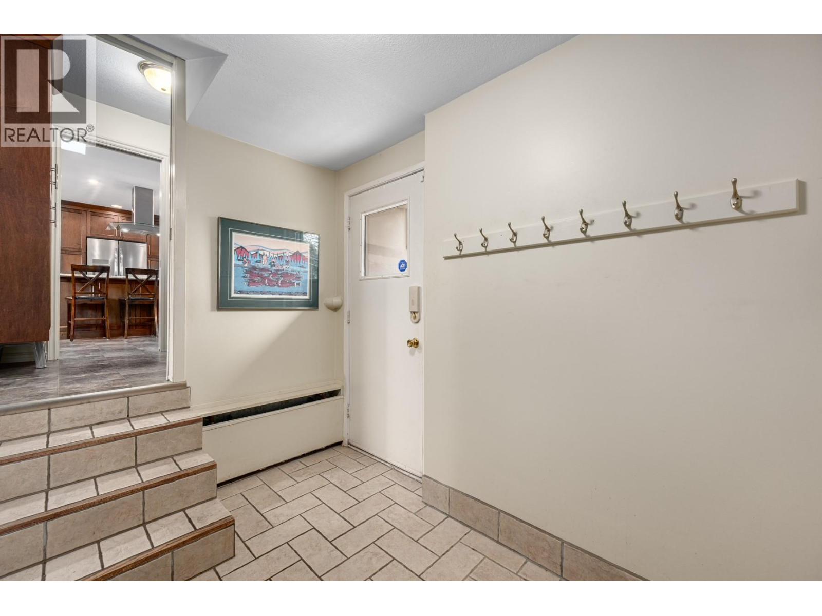 2398 Reid Avenue, Merritt, British Columbia  V1K 1H6 - Photo 27 - 10369192