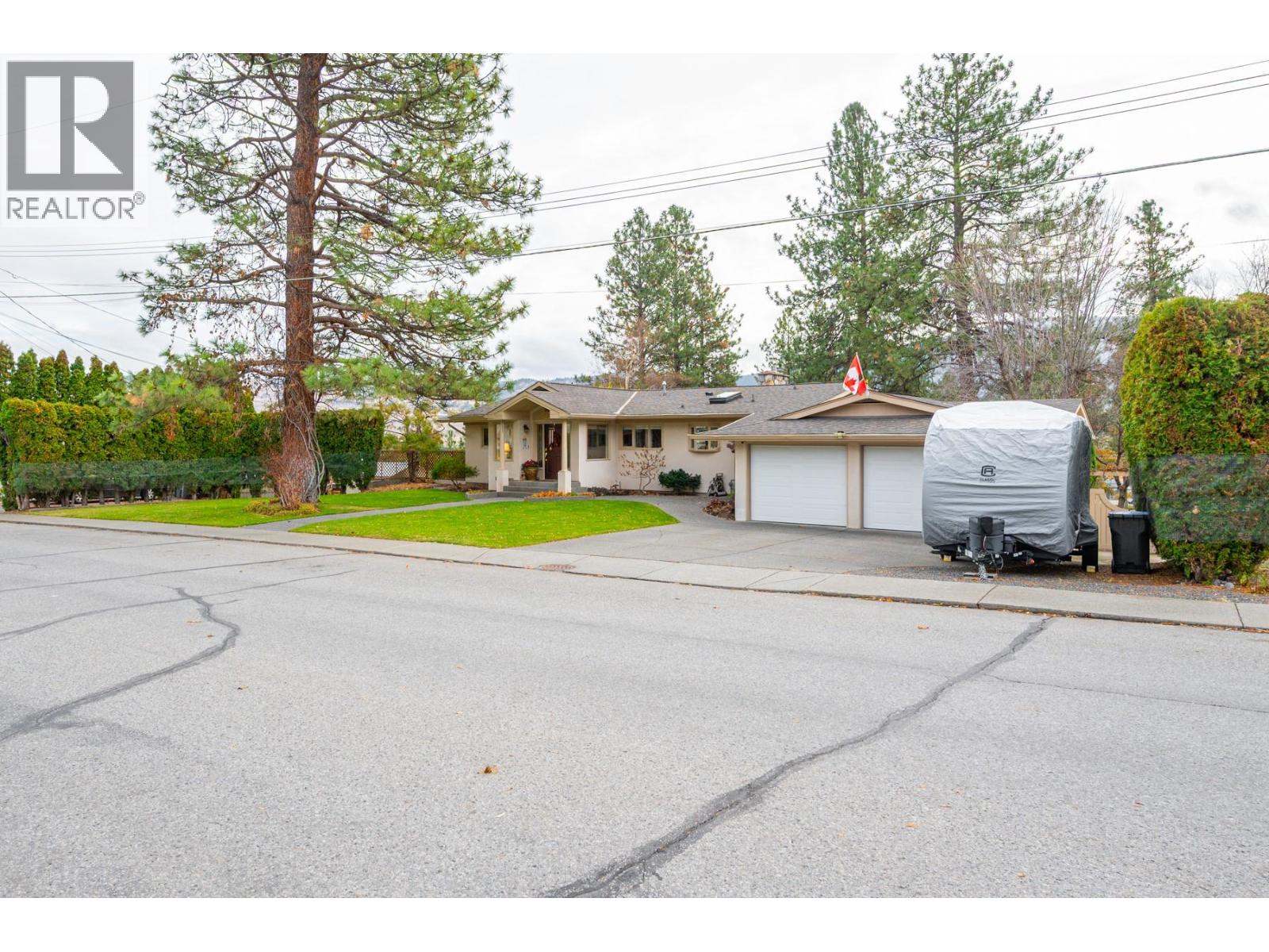 2398 Reid Avenue, Merritt, British Columbia  V1K 1H6 - Photo 46 - 10369192