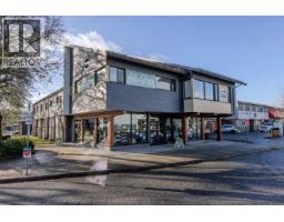 5641 COWRIE STREET, Sechelt, British Columbia