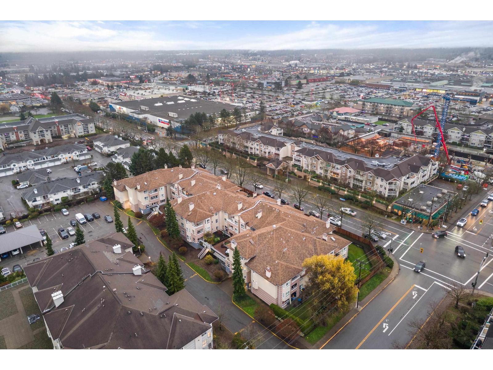 402 19721 64 Avenue, Langley, British Columbia  V2Y 1L1 - Photo 32 - R3073082