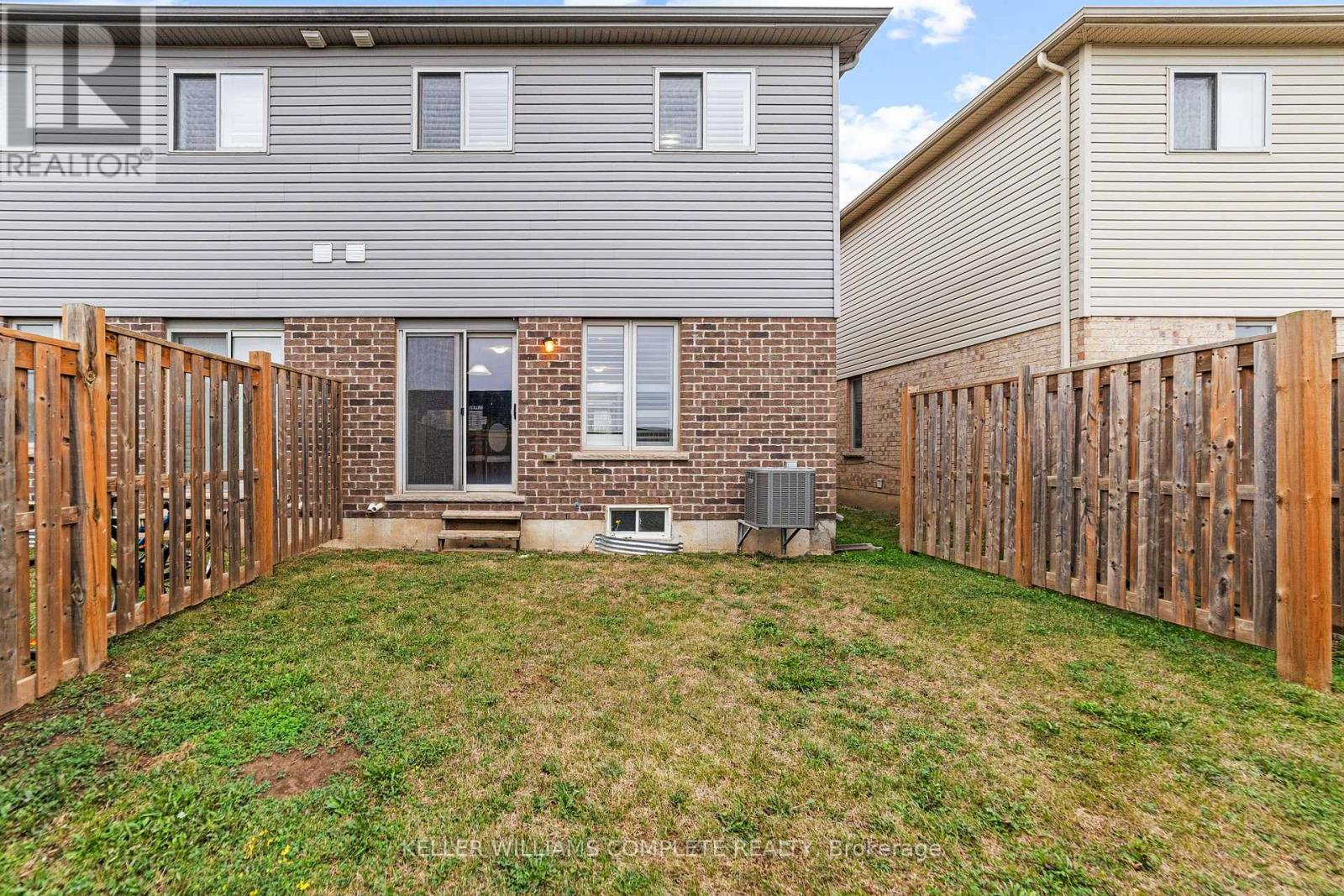 14 Serenity Lane, Hamilton, Ontario  L0R 1P0 - Photo 24 - X12563156
