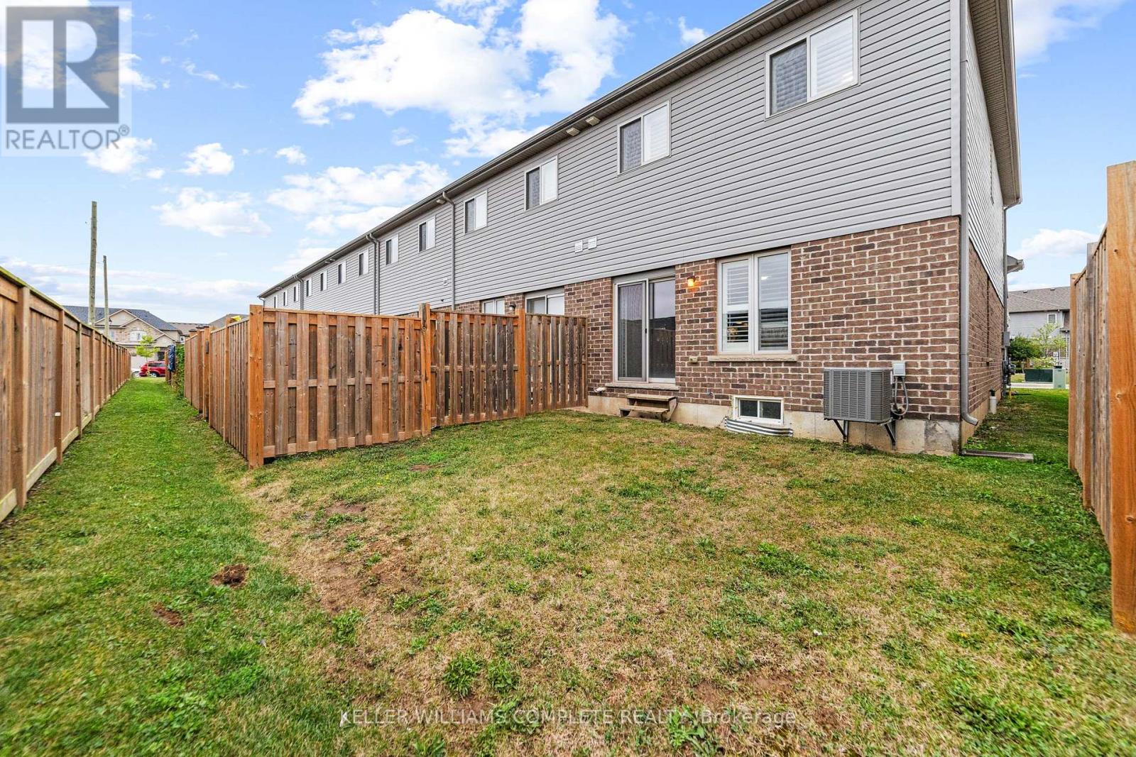 14 Serenity Lane, Hamilton, Ontario  L0R 1P0 - Photo 25 - X12563156