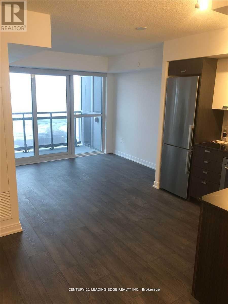 2225 - 275 VILLAGE GREEN SQUARE, Toronto, Ontario