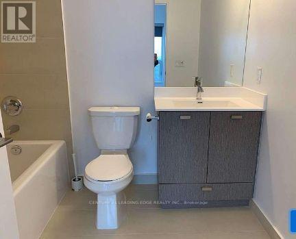 2225 - 275 Village Green Square, Toronto, Ontario  M1S 0L8 - Photo 6 - E12634422