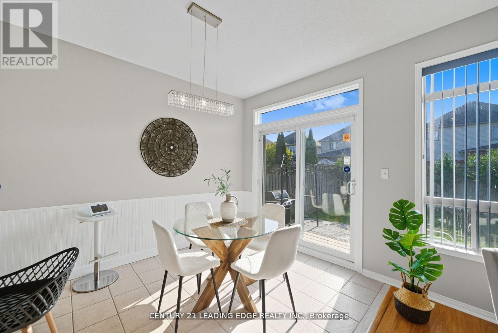 84 Tallships Drive, Whitby, Ontario  L1N 9X5 - Photo 18 - E12634472