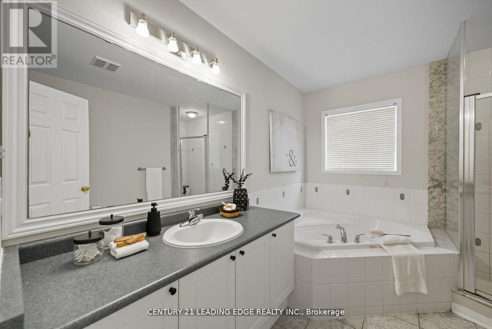 84 Tallships Drive, Whitby, Ontario  L1N 9X5 - Photo 32 - E12634472