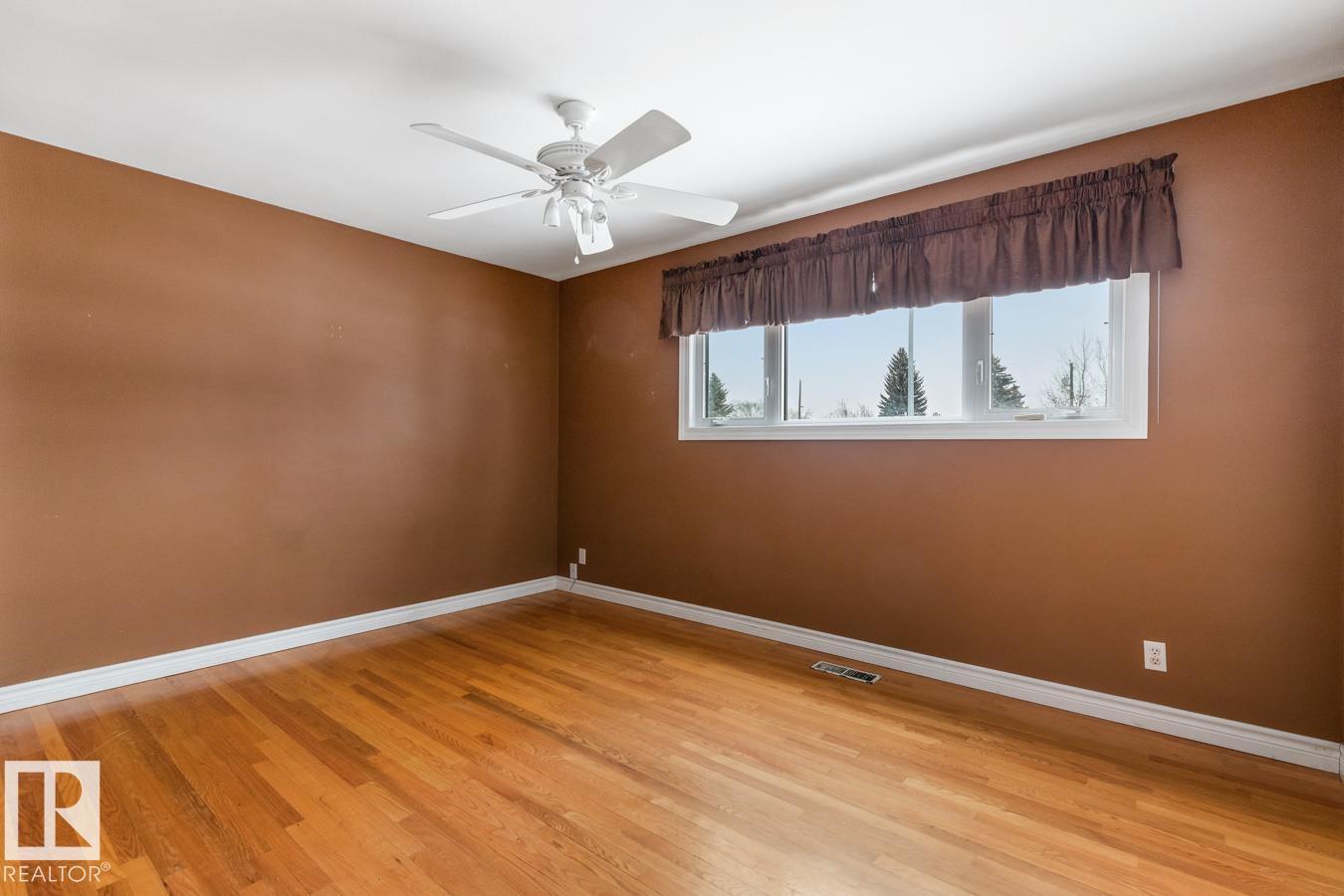 8416 71 St Nw, Edmonton, Alberta  T6B 1X4 - Photo 16 - E4468173