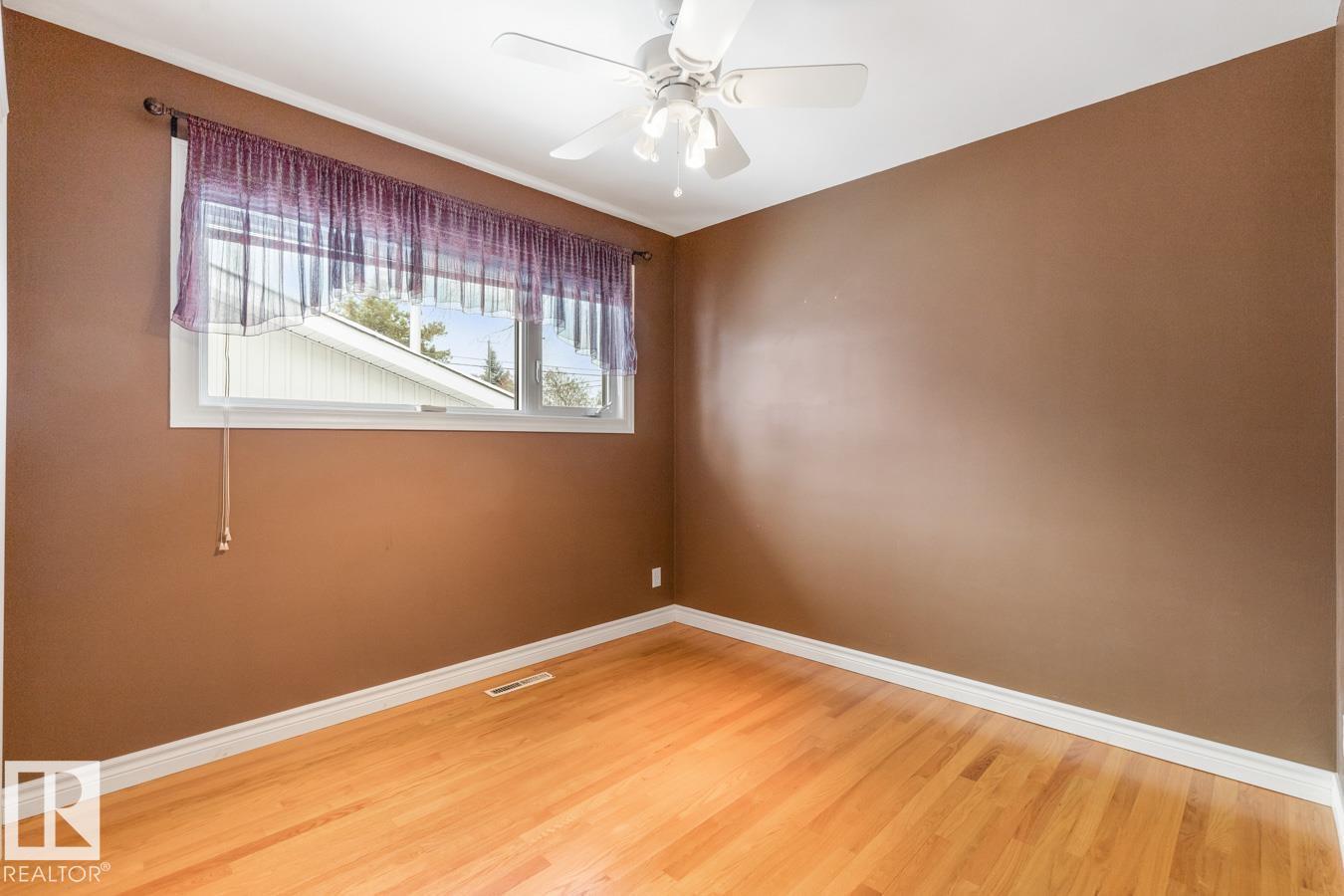 8416 71 St Nw, Edmonton, Alberta  T6B 1X4 - Photo 19 - E4468173