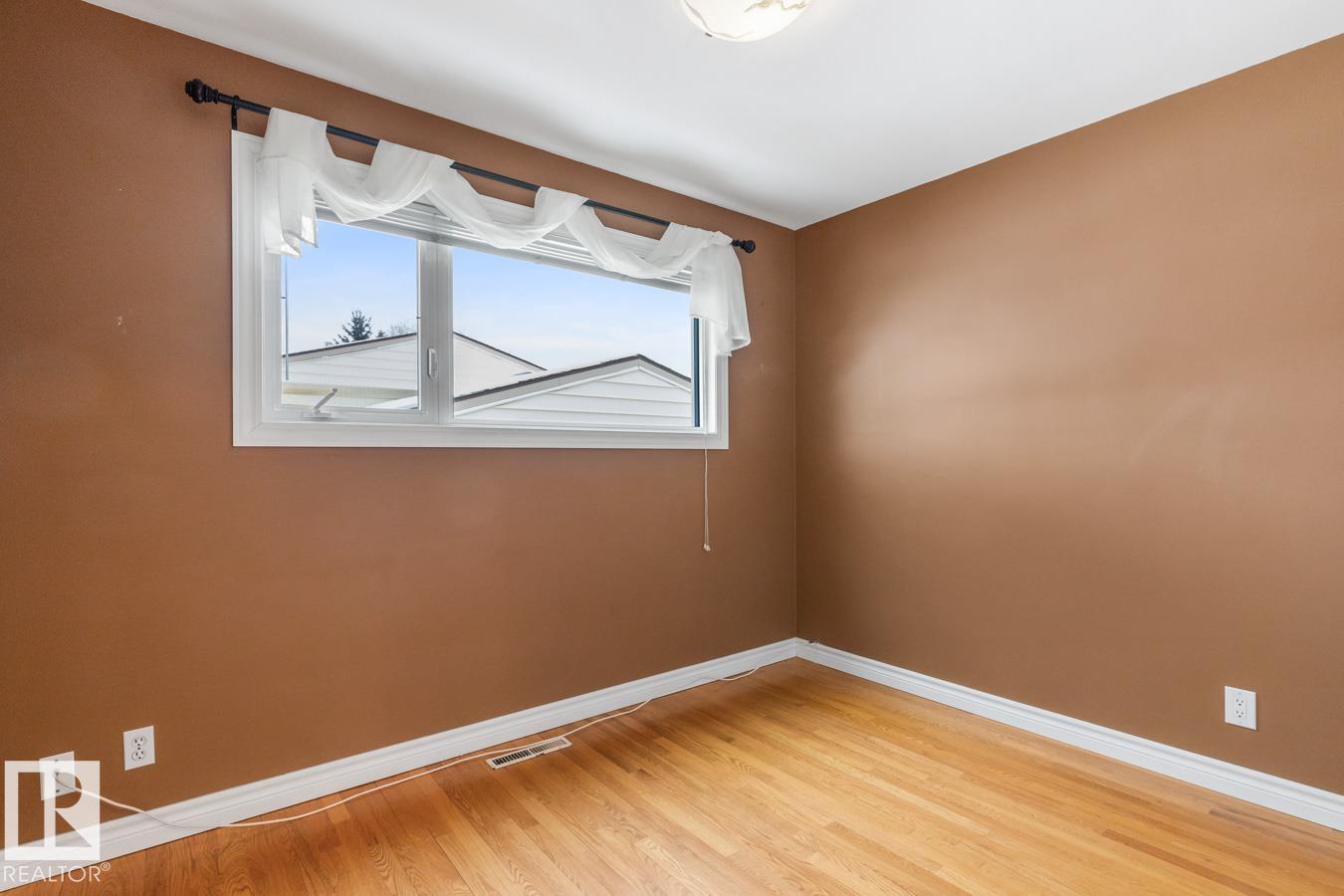 8416 71 St Nw, Edmonton, Alberta  T6B 1X4 - Photo 21 - E4468173