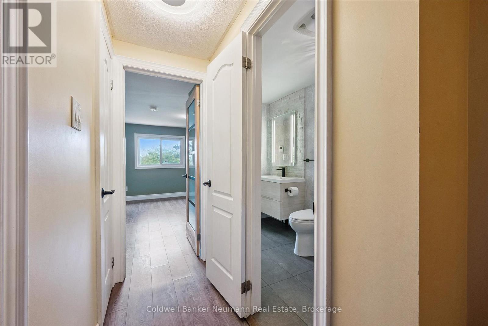 51 Dovercliffe Road, Guelph, Ontario N1G 3A5 - Photo 32 - X12486471