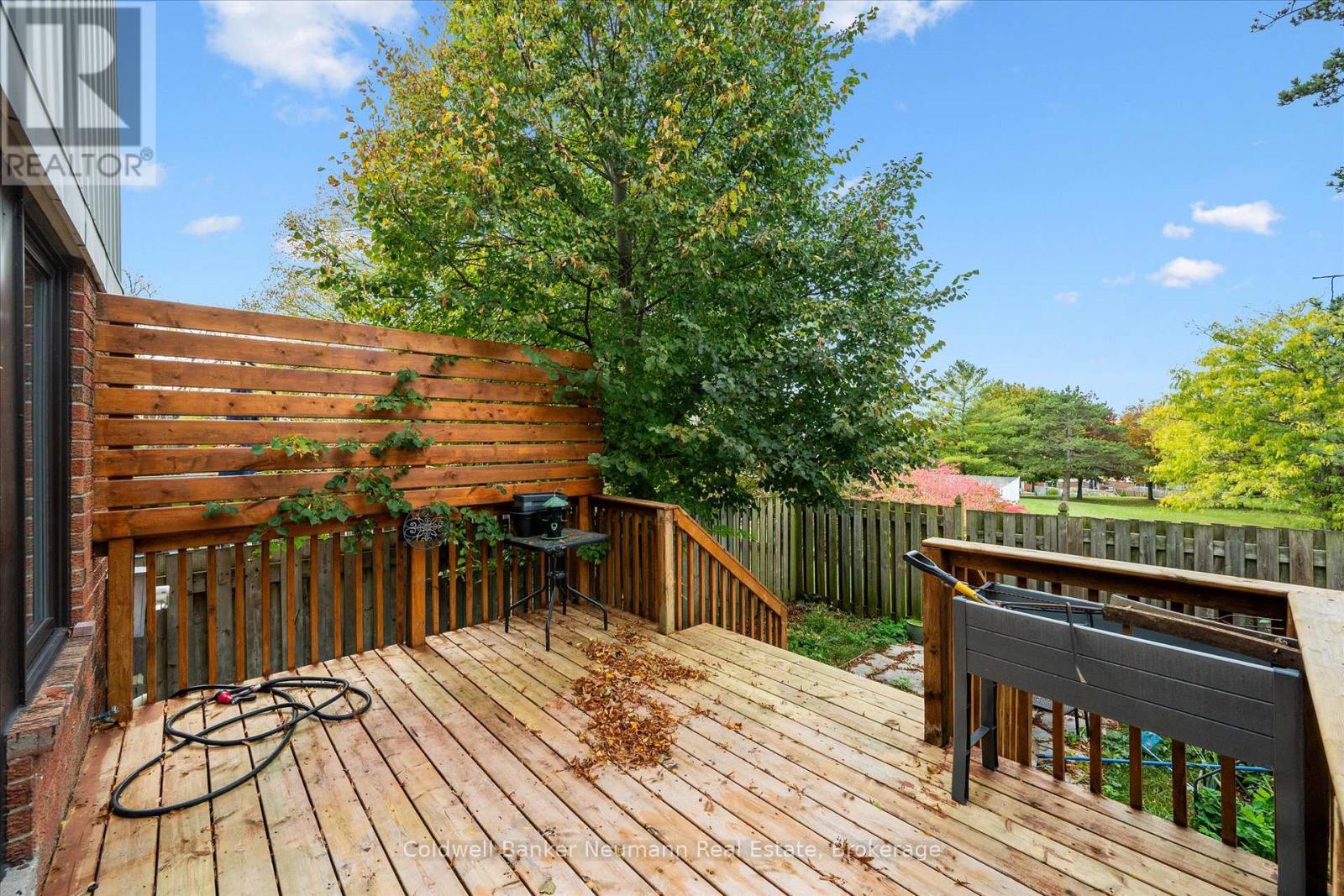 51 Dovercliffe Road, Guelph, Ontario N1G 3A5 - Photo 41 - X12486471