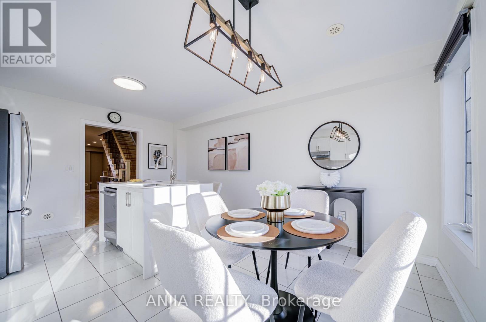 5 Valliere Drive, Markham, Ontario  L6C 0M7 - Photo 27 - N12634408