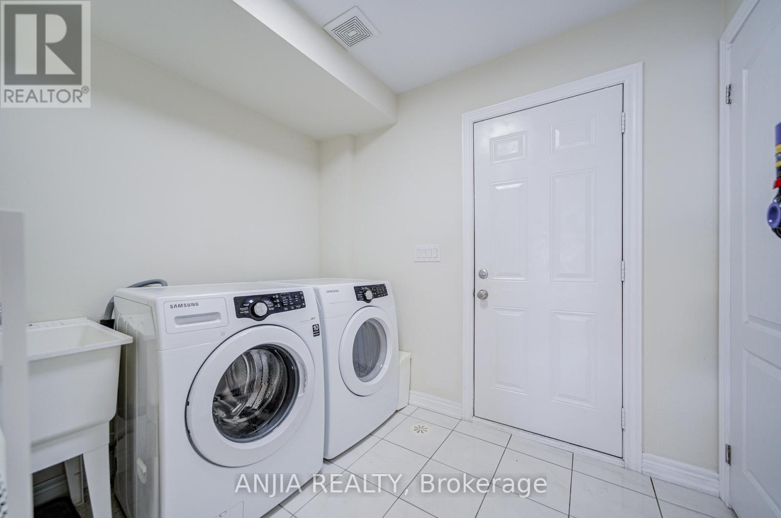 5 Valliere Drive, Markham, Ontario  L6C 0M7 - Photo 48 - N12634408