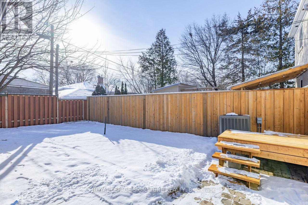 Lower - 224 Alsace Road S, Richmond Hill, Ontario  L4C 2W8 - Photo 12 - N12634410