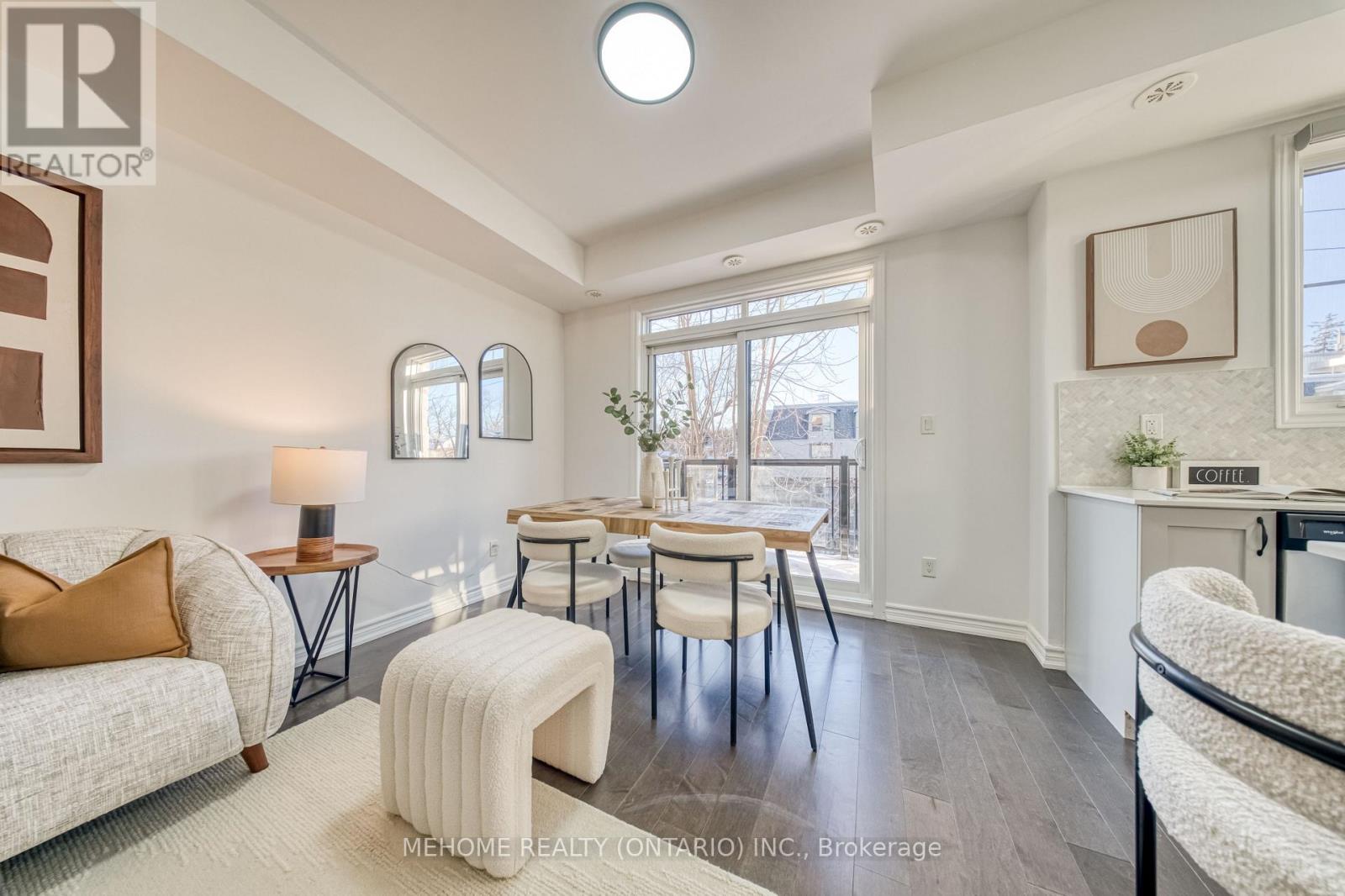 319 - 199 Pine Grove Road, Vaughan, Ontario L4L 0H8 - Photo 12 - N12634452