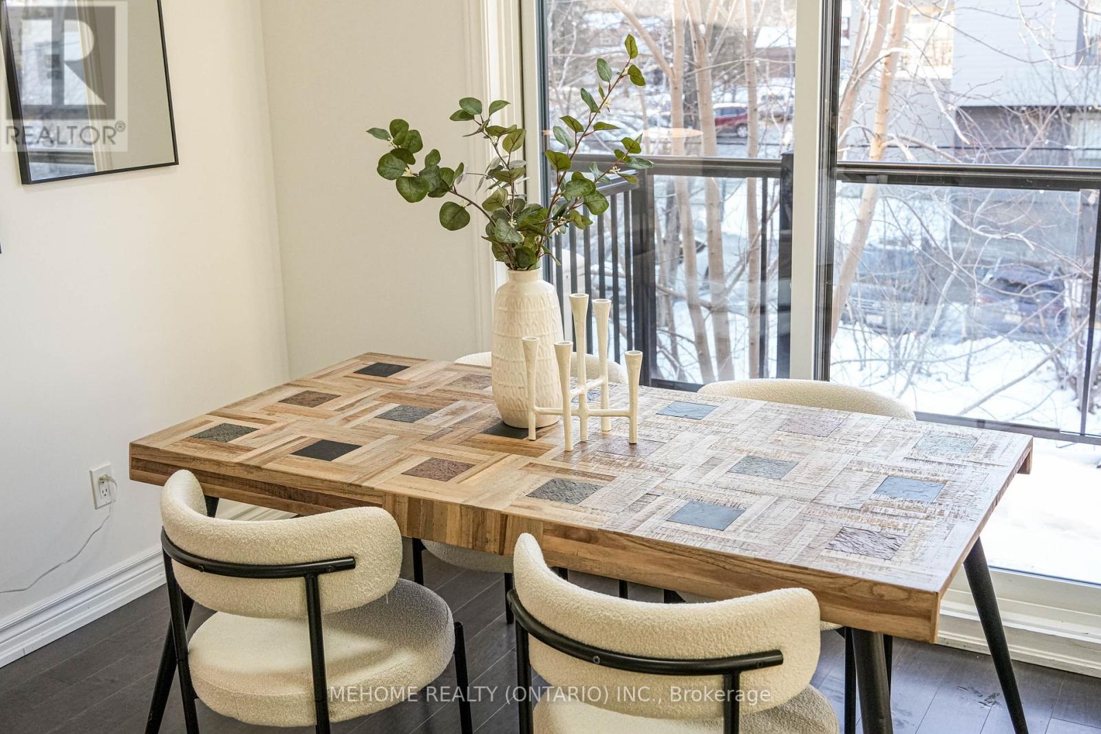 319 - 199 Pine Grove Road, Vaughan, Ontario L4L 0H8 - Photo 13 - N12634452