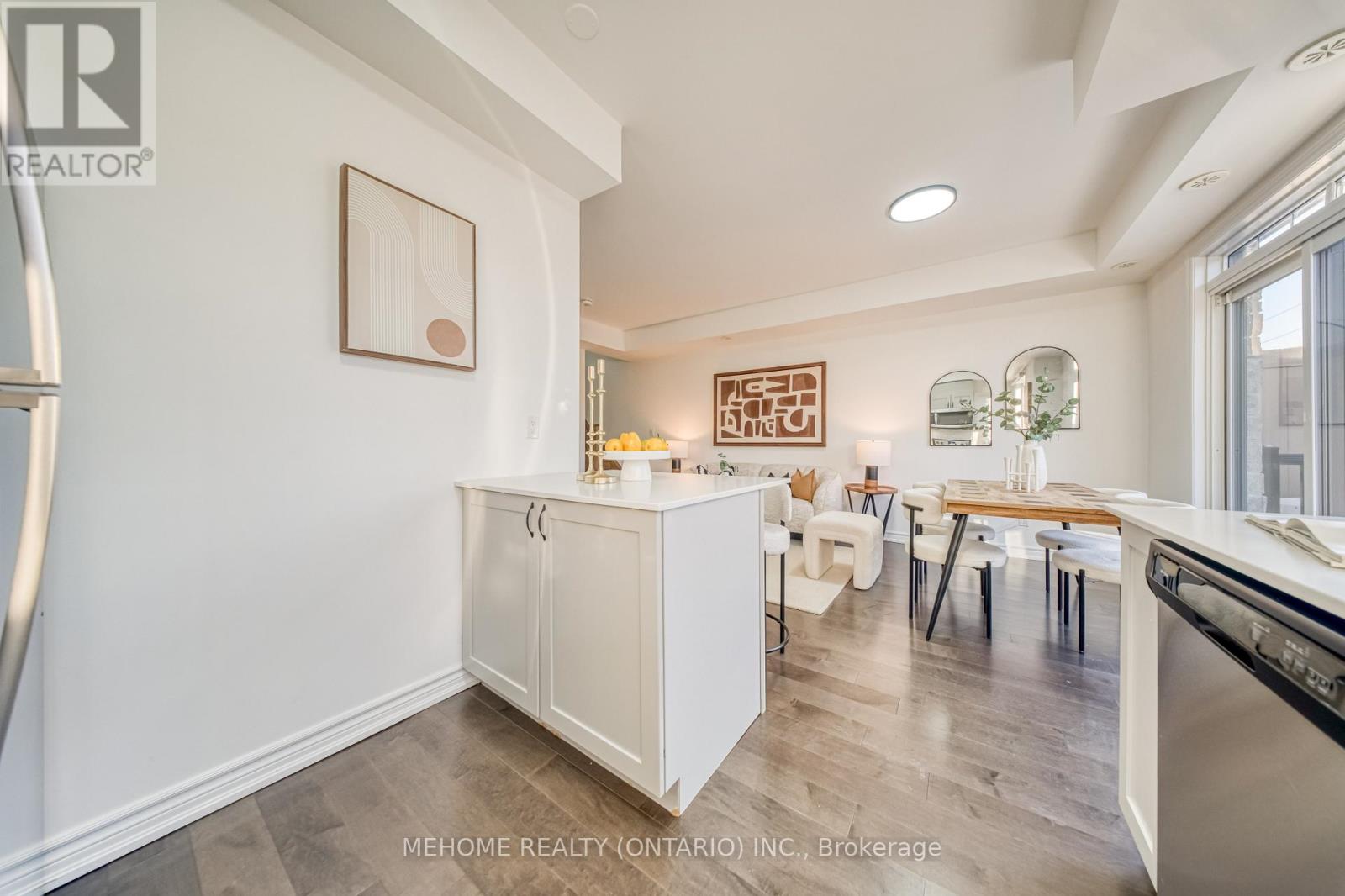 319 - 199 Pine Grove Road, Vaughan, Ontario L4L 0H8 - Photo 22 - N12634452