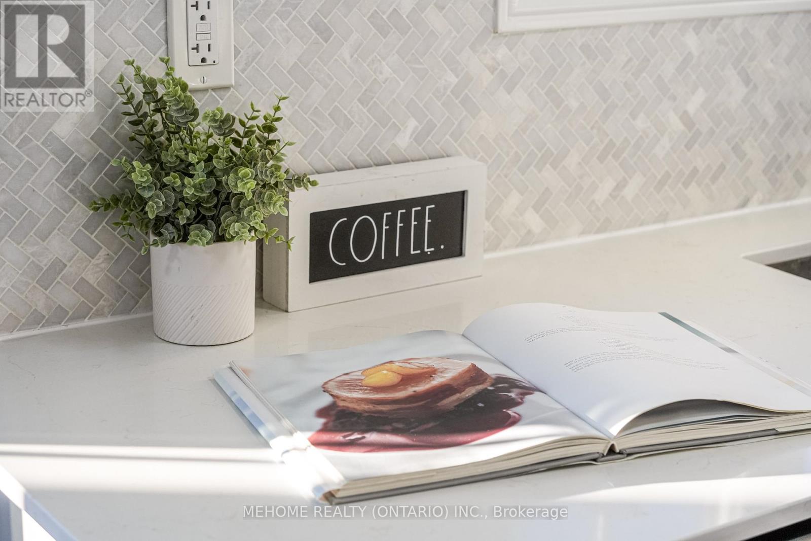 319 - 199 Pine Grove Road, Vaughan, Ontario L4L 0H8 - Photo 23 - N12634452