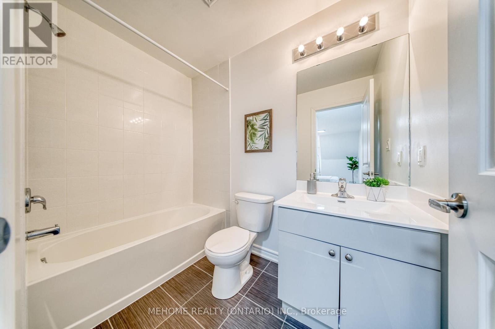 319 - 199 Pine Grove Road, Vaughan, Ontario L4L 0H8 - Photo 39 - N12634452