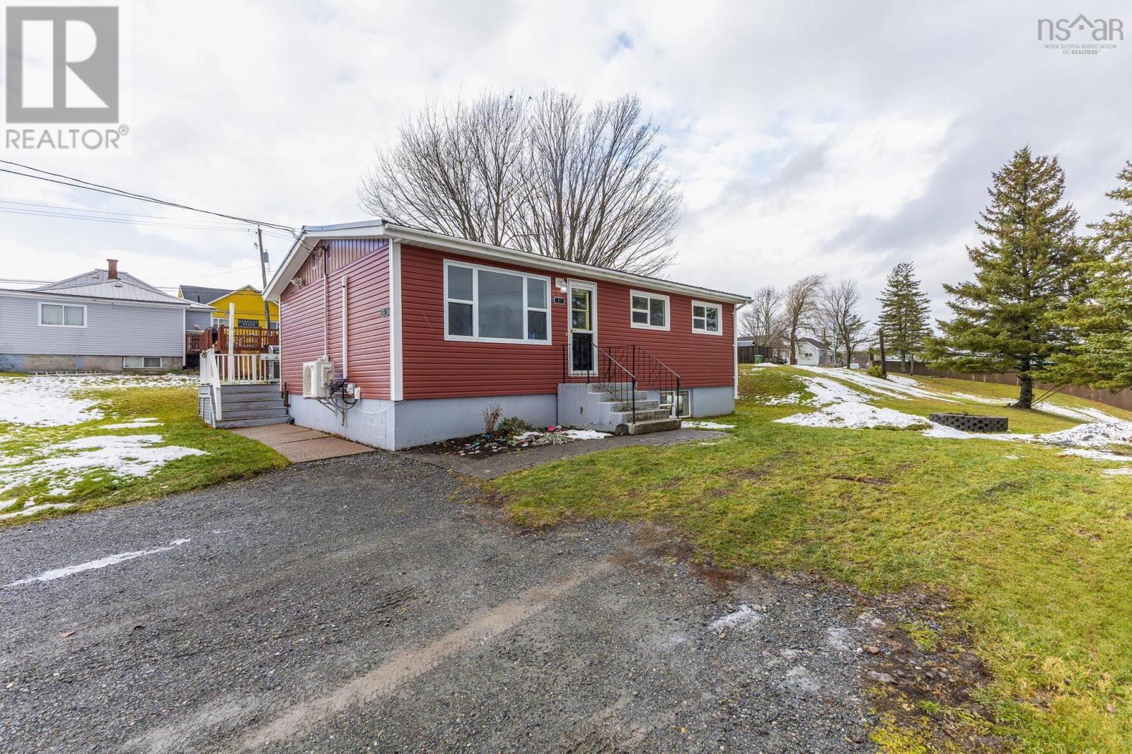 18 Kirk Avenue, Stellarton, Nova Scotia  B0K 1S0 - Photo 42 - 202529461