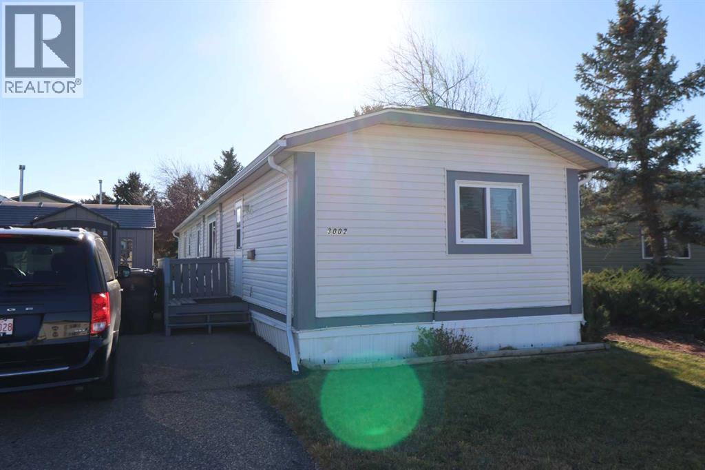3002 33 Ave  S, Lethbridge, Alberta  T1K 7K1 - Photo 2 - A2267901