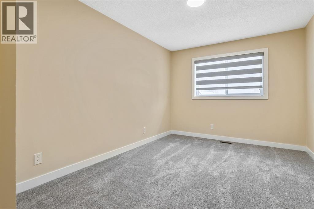 11 Maplewood Green, Strathmore, Alberta  T2K 1X3 - Photo 30 - A2268318