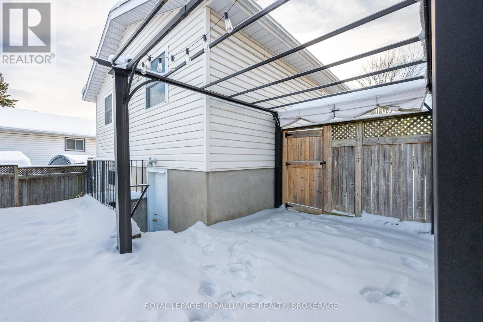 39 Esdon Street, Kingston, Ontario K7K 6Z7 - Photo 6 - X12634556