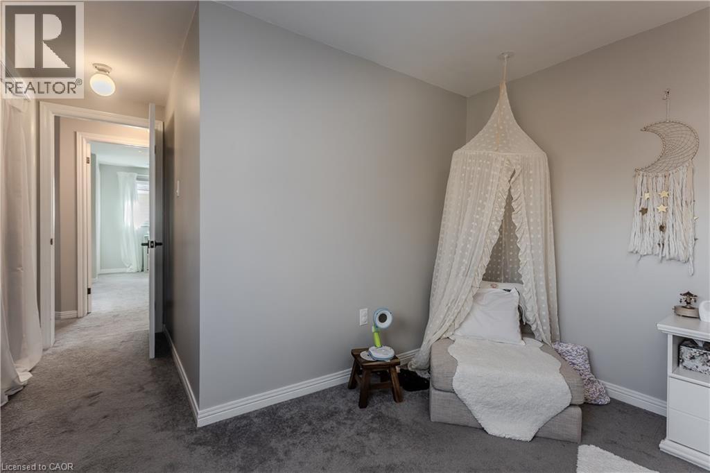 347 Delancey Boulevard, Hamilton, Ontario  L9B 2B4 - Photo 22 - 40787305