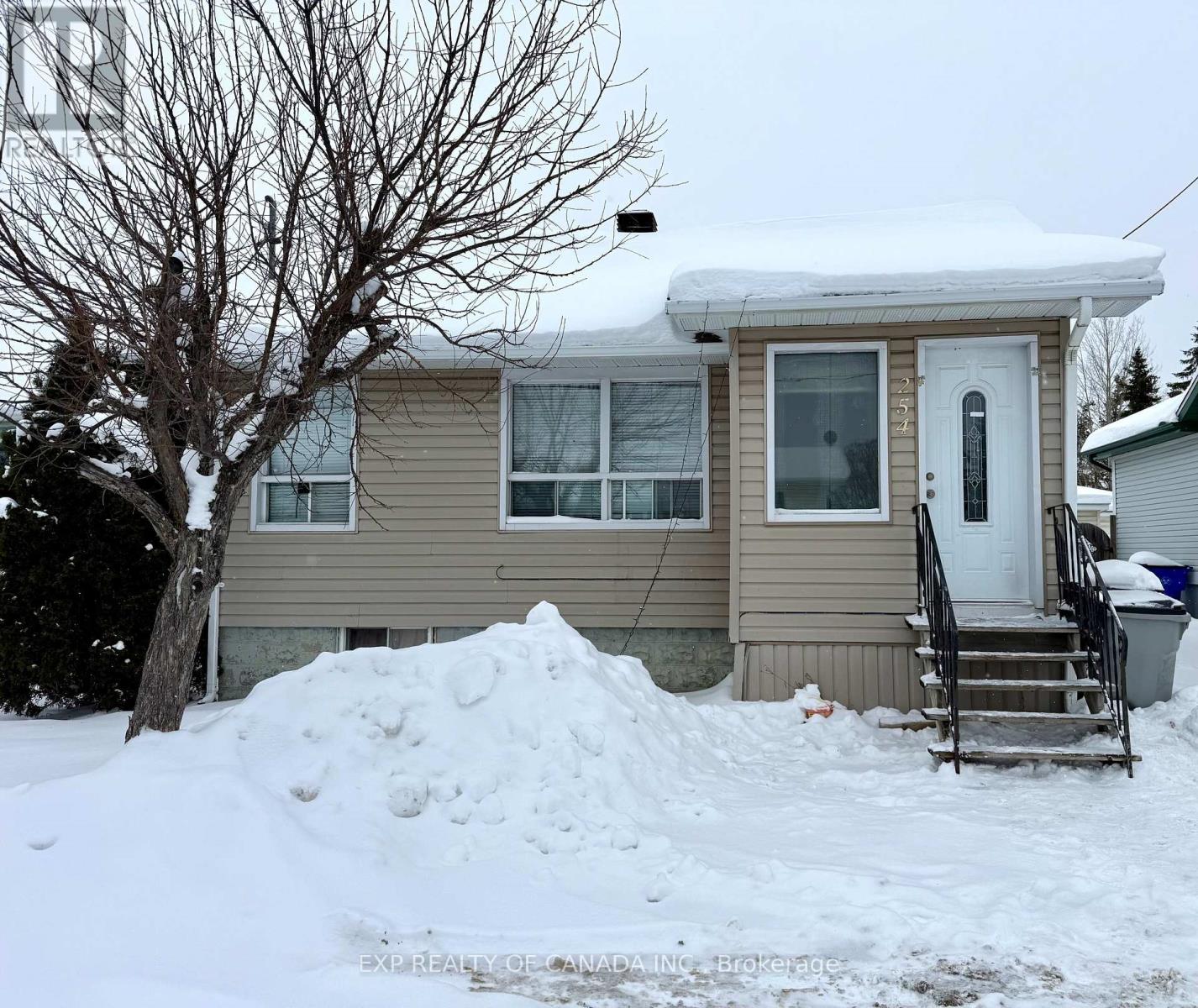 254 ROSS AVENUE E, Timmins, Ontario
