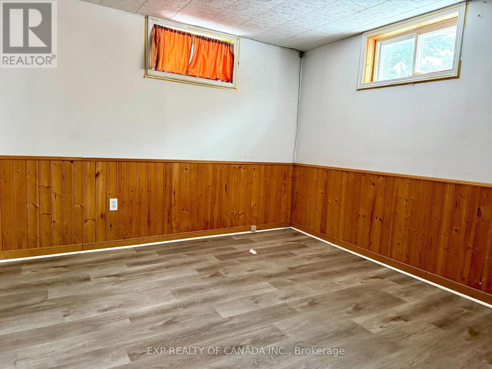 254 Ross Avenue E, Timmins (Tne - North), Ontario  P4N 5W9 - Photo 12 - T12634540