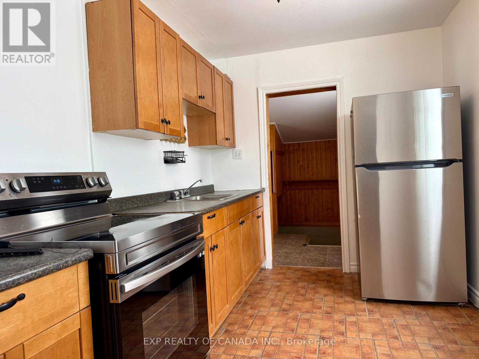 254 Ross Avenue E, Timmins (Tne - North), Ontario  P4N 5W9 - Photo 5 - T12634540